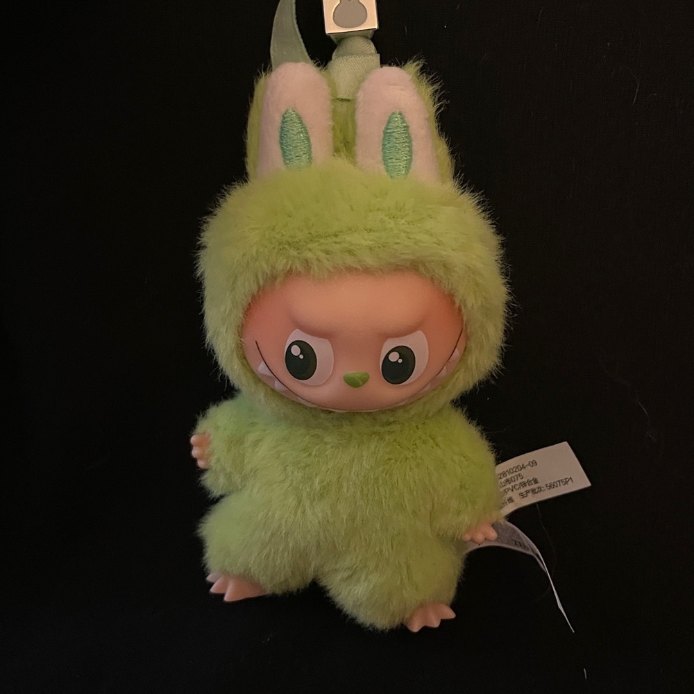 SALE-Pop Mart Pin For Love Labubu- Confirmed V - Picture 5 of 7